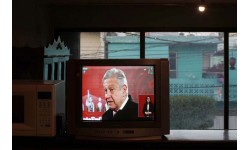 Tổng thống Mexico 'chào buổi sáng' người dân hàng ngày qua truyền hình
