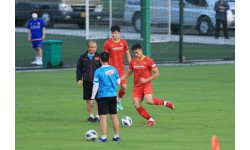 ĐT Việt Nam dự AFF Cup 2020: Lứa U23 cạnh tranh được với đàn anh?