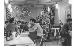Người Liên Xô từng thường không chọn đi ăn nhà hàng, lý do thật bất ngờ