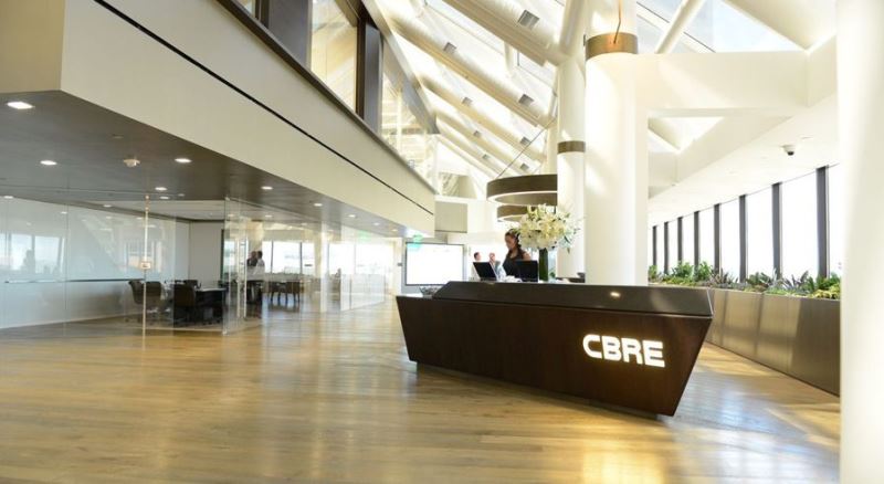 Tập đoàn CBRE được vinh danh là đơn vị tư vấn bất động sản xuất sắc nhất 