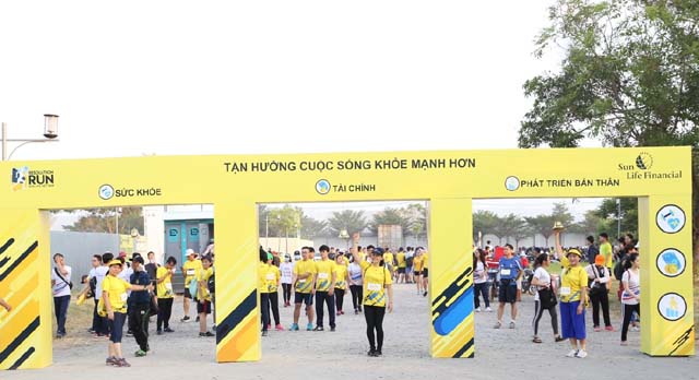 Khởi đầu một năm mới tỏa sáng với Sun Life Vietnam - Resolution Run 2019