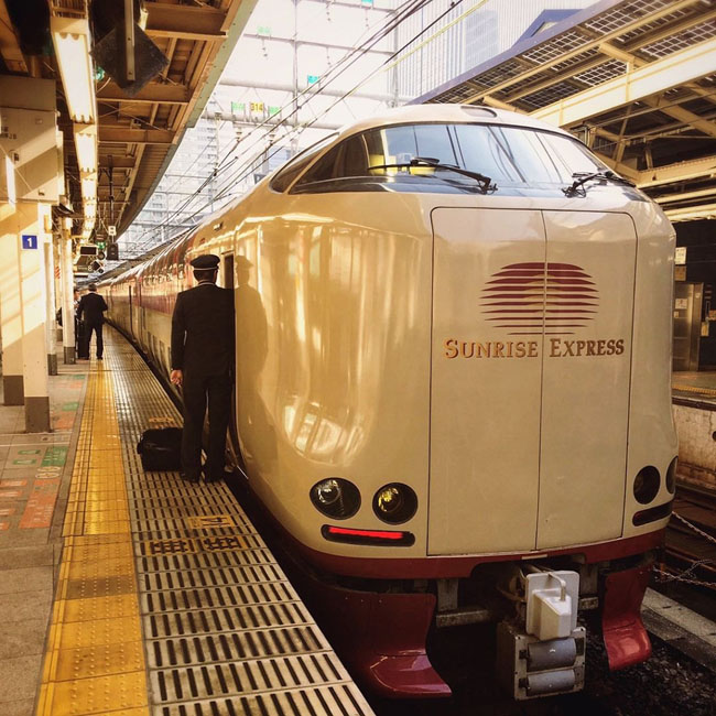 Trải nghiệm đi tàu hỏa ở Nhật là đẳng cấp hoàn toàn khác biệt với phần còn lại của thế giới