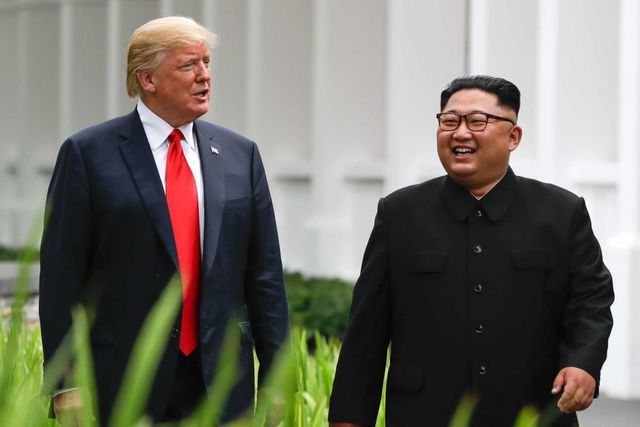 Kim Jong-un khăng khăng chỉ tiết lộ bí mật hạt nhân với Trump 