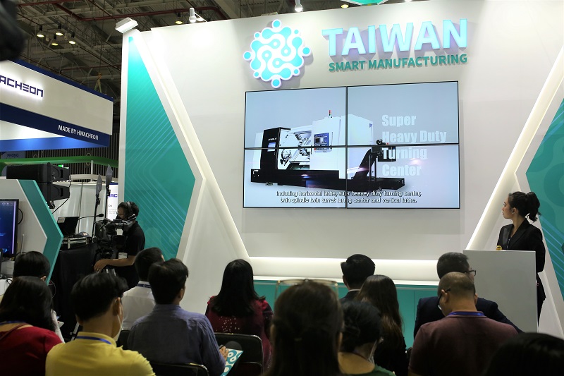 Đài Loan đóng vai trò quan trọng trong ngành công nghiệp máy thông minh toàn cầu