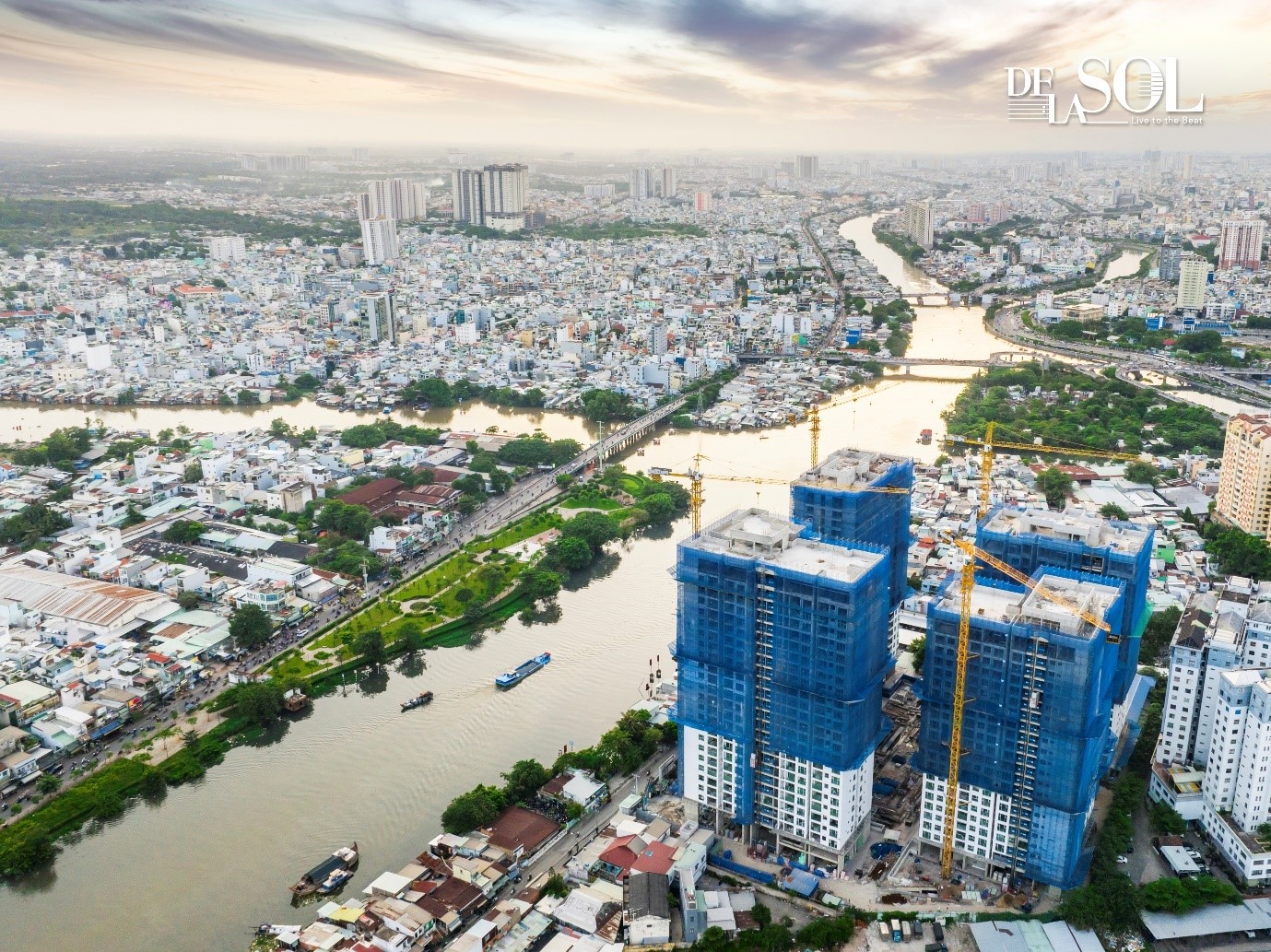 CapitaLand Development giới thiệu De La Sol và chính thức cất nóc DEFINE tại TP.Hồ Chí Minh
